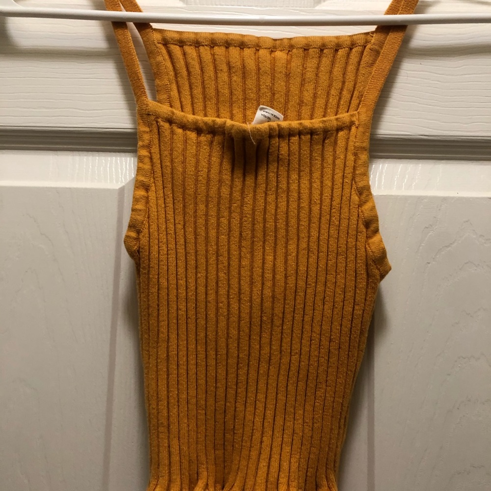 Tank top - Picture 2 of 3